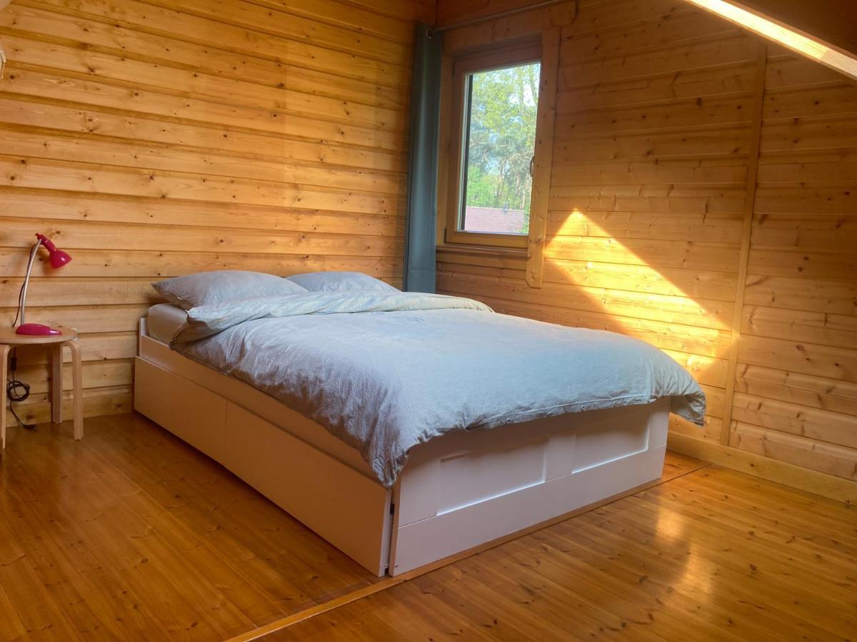 Houten Chalet/Bungalow In Het Bos, Sauna, Jacuzzi Meijel Exterior foto